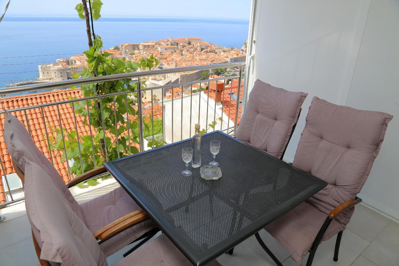 Exclusive Old Town And Sea View Apartments Дубровник Екстериор снимка