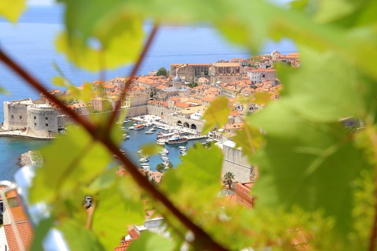 Exclusive Old Town And Sea View Apartments Дубровник Екстериор снимка